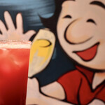 餃子とスパークリング バブルス - 余裕で飲めるトマトチューハイ