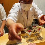 小松 弥助 - 金目鯛♡手渡し♡