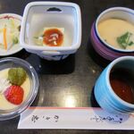 かき忠 - サービスの茶碗蒸し等