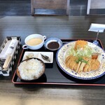 Hijiri - 熟成肉のトンカツ　９００円（税別）