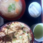 ポポロ - 写真が横になってます。ワンコインランチ500円。から揚げ丼。