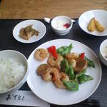 新中国料理 上杉 - 日替わり定食　この日は芝海老のＸＯ醤炒めでした