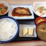 14540606 - 焼き魚定食（カレイ：850円）