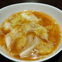 中国料理 豪華 - 海老豚ワンタン麺。メインなので一枚目に選びましたがモチロン流れからするとデザートの直前です。
