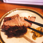 自由が丘牛タンいろ葉 - 