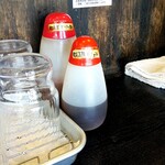 中華ソバ 伊吹 - 和え玉味変調味料