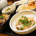 大衆炭火焼肉ジンギスカン ホルモン酒場 風土. - 