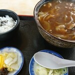 名古屋うどん - カレーそば  ¥750（税込）