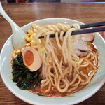 ラーメン ジャンボ餃子 天神 - 太麺です