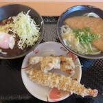 Kogane Seimenjo - 温玉カレーうどん(小)530円＋かけうどん(小)250円＋あげ100円＋いいタコ天230円＋えび天230円