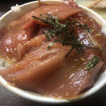 居喰処 光 - 2021/02/03
      本日のランチ まぐろづけ丼 500円