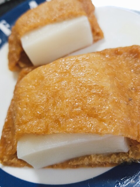 もち吉 仙台松森店 - 黒松（せんべい）の写真