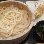 丸亀製麺 - 釜揚げうどん(大)＋かしわ天