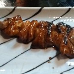 もつ焼き じんちゃん - 柔らかくて美味しいテッポウ。