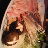 かに道楽 銀座八丁目店 - タラバ蟹と松葉ガニのしゃぶしゃぶ