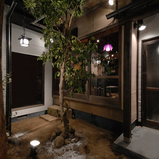 地鶏炭火焼・旬魚 あべの家_1