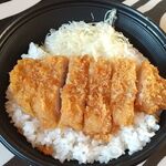 Takuhai Tonkatsu Semmonten Kasaneya - 熟成ロースかつ丼  （ デミソース付き ）