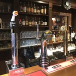 THE KING GEORGE English Pub - 店内。