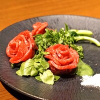 焼肉うしごろ 表参道店 - ブーケ・ド・カルパッチョ