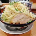 太一商店 - ラーメン680円野菜マシ