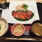 Ootoya Gohan Dokoro Takaba Riten - 醤油麹漬け 四元豚ロース炭火焼き定食〜ほうれん草と蕪ソース〜