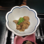 宿屋伝七 - 銘々（鶏の肝煮）