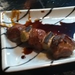 もつ焼き じんちゃん - 恐ろしく美味いつくね。こんなに美味しいつくねは初めて。