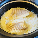 そば草香 - 鯛めし