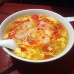 唐庄酒家 - プリプリ蝦トマトサンラータンメン