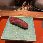 初音鮨 - 塩のみ鮪赤身