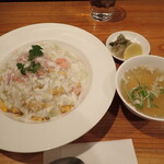 Chuugokuryouri Shuka - かにあんかけチャーハン・スープ・漬物