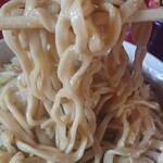 ラーメン二郎 - 麺はこんなかんじ。