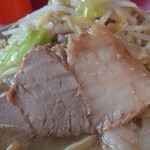 ラーメン二郎 - 豚2。