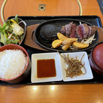 Yakiniku Motsunabe Gozouroppu - 