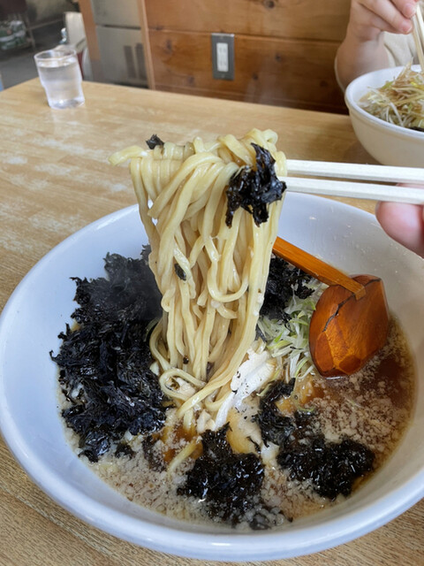 まつや食堂 燕 ラーメン 食べログ