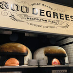 800° Degrees Neapolitan Pizzeria - 