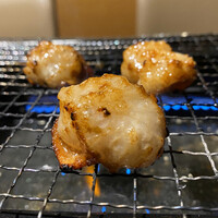 ホルモン焼肉 富や 栄店 - 牛ホルモン