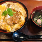 うどん大文字  - カツ丼＝７５９円 税込