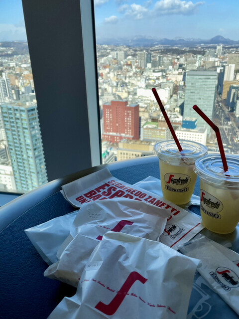 セガフレード ザネッティ エスプレッソ 仙台トラストシティ店 Segafredo Zanetti Espresso あおば通 カフェ 食べログ