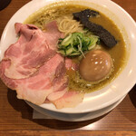 荒町商店中華そば ふじやま - 特製濃厚牡蠣そば1080えん