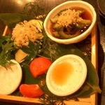 磯一 - ＜再訪１２’８＞夏野菜づくし。撮影前に、トマトが減ってる！(笑)