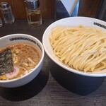 アンダーグラウンド ラーメン - 