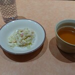 サイゼリヤ - サラダとスープ