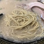 博多鉄八 - 極細麺