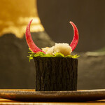 Sushi Tenshou - 菊炭盛りの図