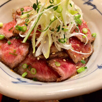 牛刺しと焼肉 仔虎 クリスロード店 - 