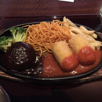 赤坂 津つ井 総本店 - 