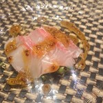 ウチダ テイ - 千葉県産クロダイのカルパッチョ