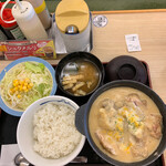 松屋 - シュクメルリ鍋定食　790円