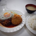 ハンバーグ＆洋食　ベア - 